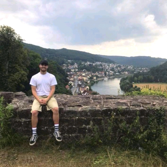 Meet your Posher, Mark - Picture 1 of 1